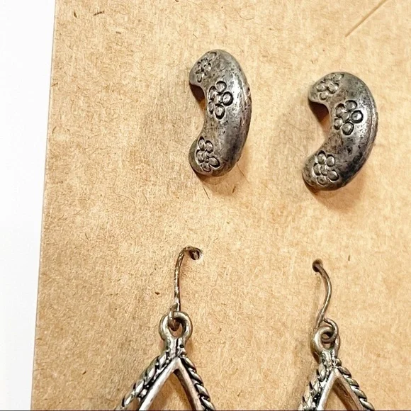 Set of Two Vintage Silver Tone Earrings - Picture 2 of 6